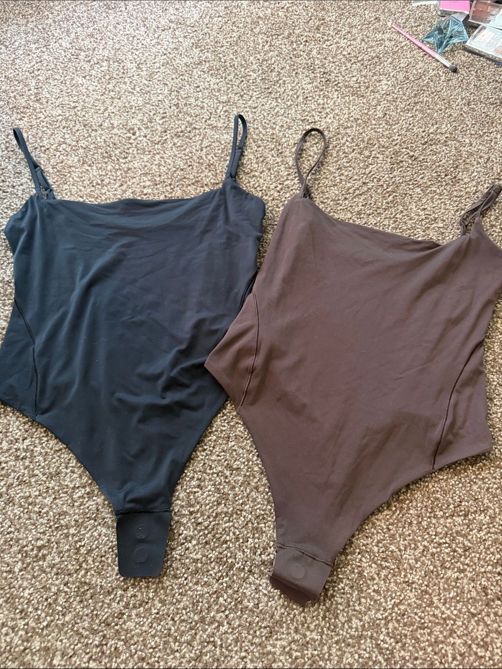 Basic Seamless Spaghetti Strap Bodysuit - Black and Brown lululemon size Small